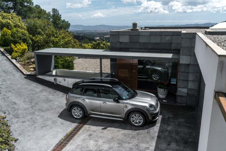 Hybrid MINI: MINI Cooper S E Countryman ALL4