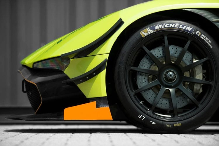 ASTON MARTIN VULCAN AMR PRO