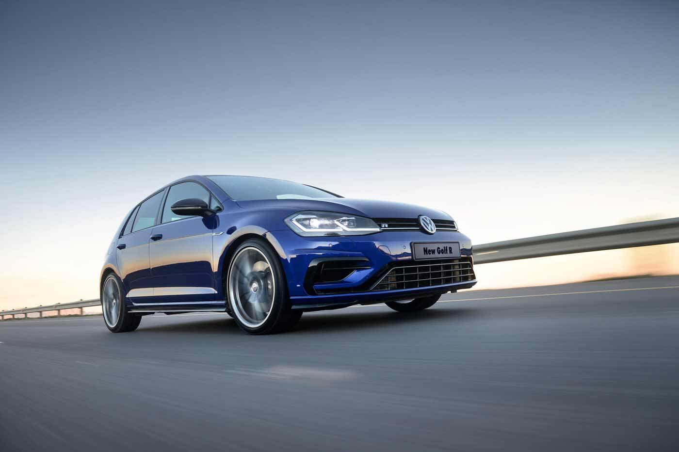 Volkswagen Golf R Front